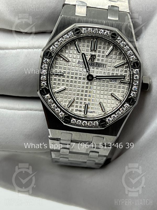 Фото 2 - Audemars Piguet Royal Oak 33mm 67651ST.ZZ.1261ST.01