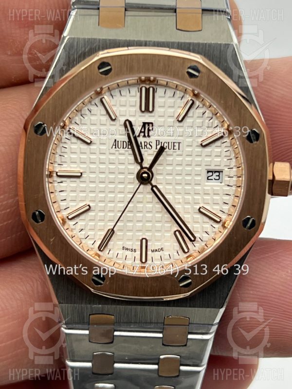 Фото 4 - Audemars Piguet Royal Oak 37mm 15550SR.OO.1356SR.02