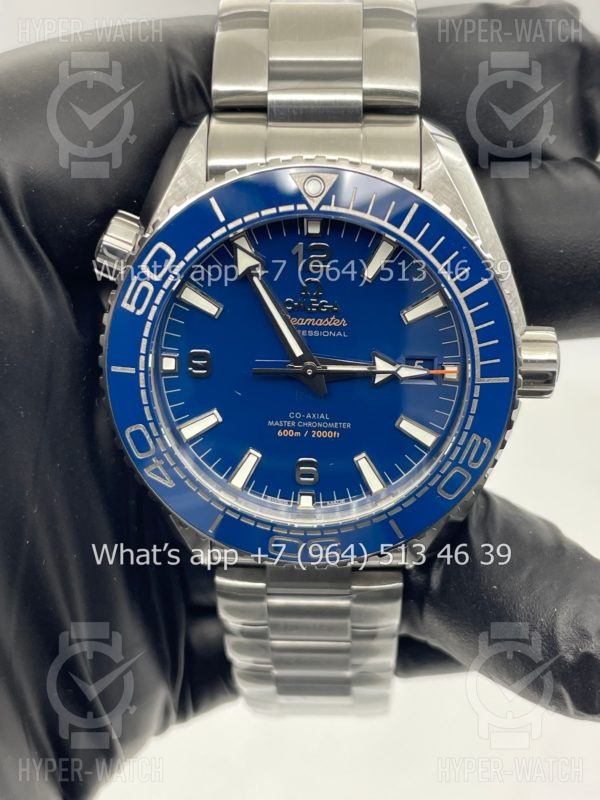 Фото 15 - Omega Seamaster Planet Ocean 600M 215.30.44.21.03.001