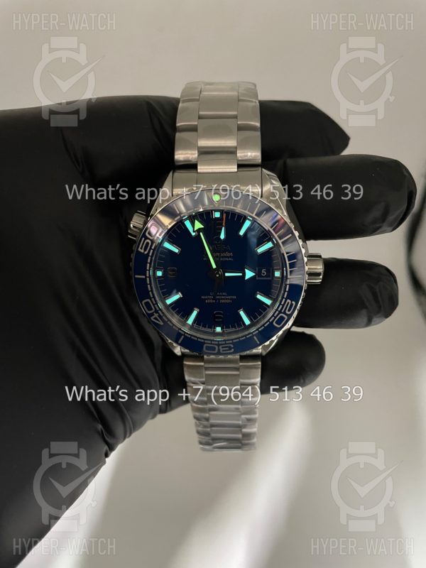 Фото 13 - Omega Seamaster Planet Ocean 600M 215.30.44.21.03.001