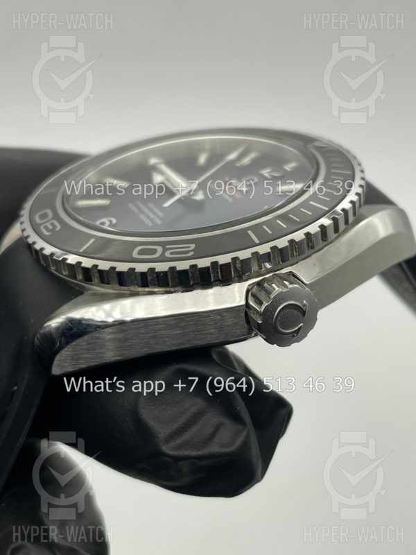 Фото 6 - Omega Seamaster Planet Ocean 600M 215.33.44.21.01.001