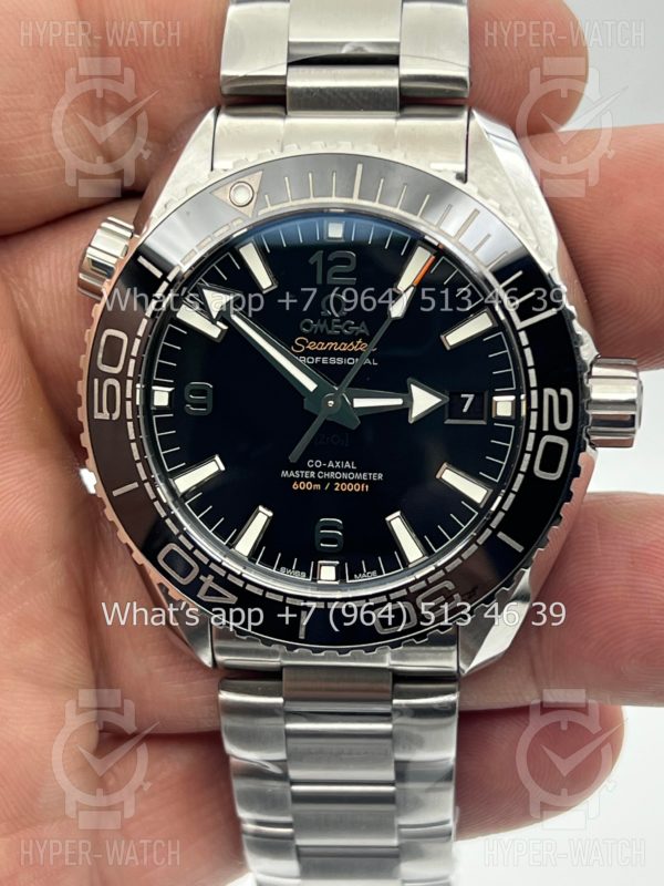 Фото 2 - Omega Seamaster Planet Ocean 600M 215.30.44.21.01.001