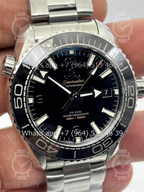 Фото 3 - Omega Seamaster Planet Ocean 600M 215.30.44.21.01.001