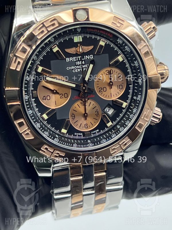 Фото 3 - Breitling Chronomat 44 CB011012