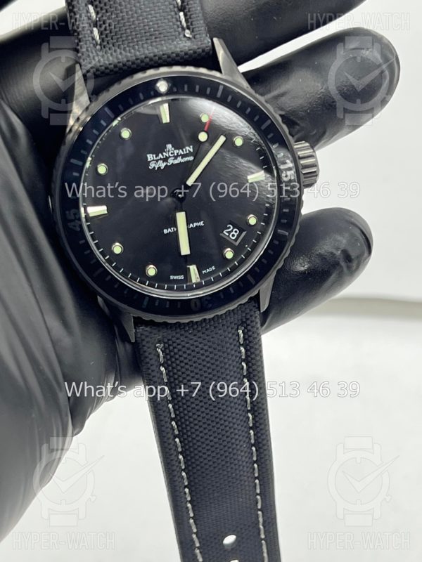 Фото 8 - Blancpain Fifty Fathoms Bathyscaphe 43mm 5000 0130 B52A Ceramic