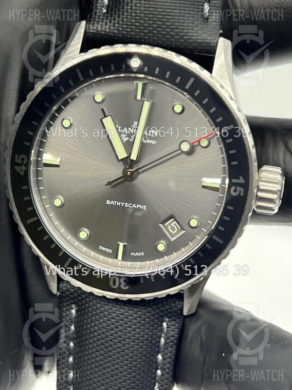 Фото 7 - Blancpain Fifty Fathoms Bathyscaphe 43mm 5000 1110 B52A