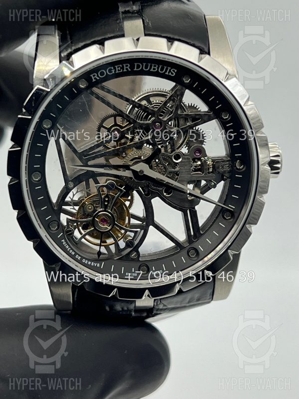 Фото 2 - Roger Dubuis Excalibur 45mm Flying Tourbillon RDDBEX0393