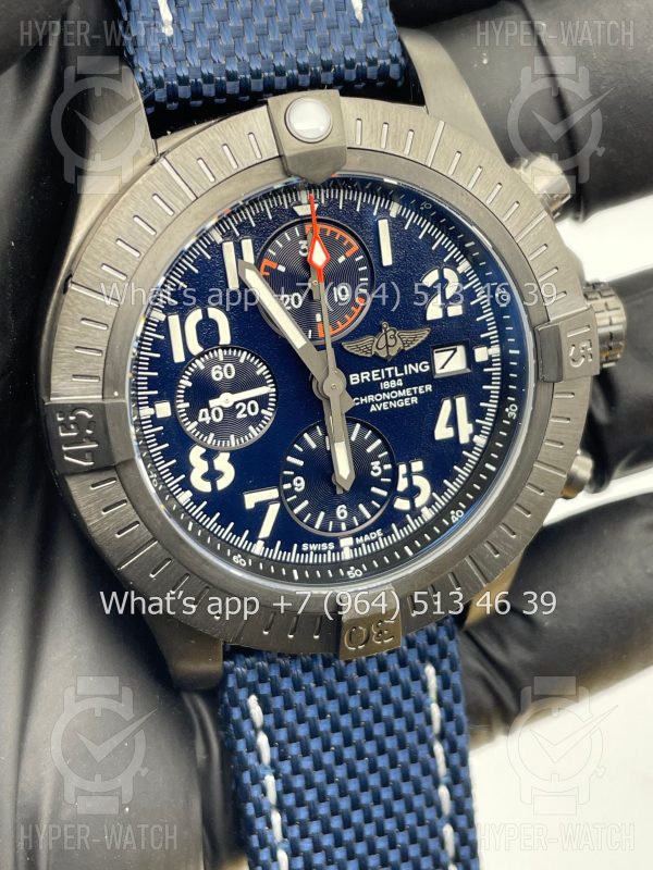 Фото 7 - Breitling Avenger Chronograph 45 Night Mission V13375101C1X1