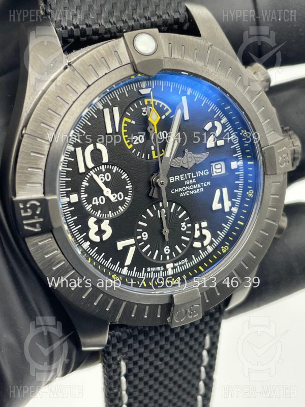 Фото 4 - Breitling Avenger Chronograph 45 Night Mission V13317101B1X1