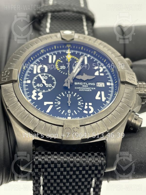 Фото 5 - Breitling Avenger Chronograph 45 Night Mission V13317101B1X1