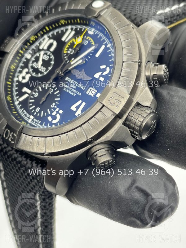 Фото 6 - Breitling Avenger Chronograph 45 Night Mission V13317101B1X1