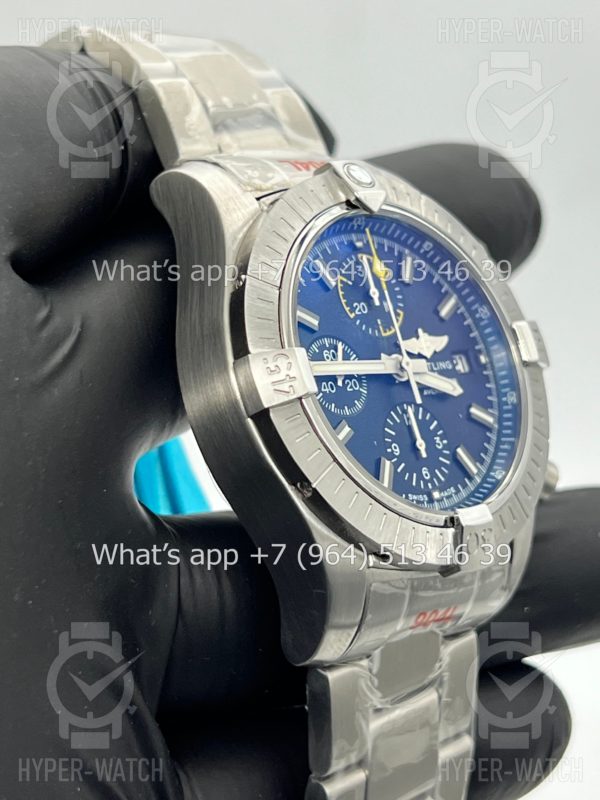 Фото 5 - Breitling Avenger Chronograph 45 A13317101C1A1