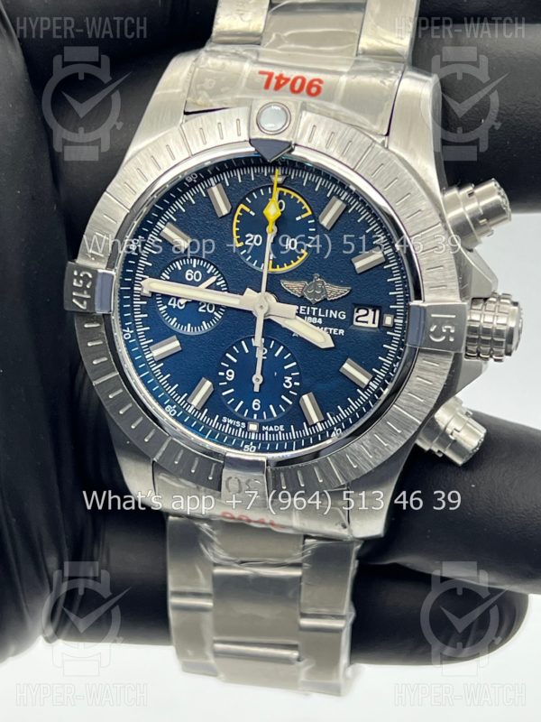 Фото 8 - Breitling Avenger A13317101C1A1