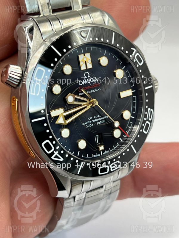 Фото 5 - Omega Seamaster Diver 300M 210.22.42.20.01.004 James Bond