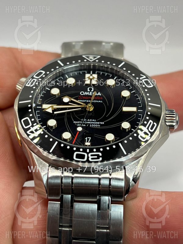 Фото 7 - Omega Seamaster Diver 300M 210.22.42.20.01.004 James Bond