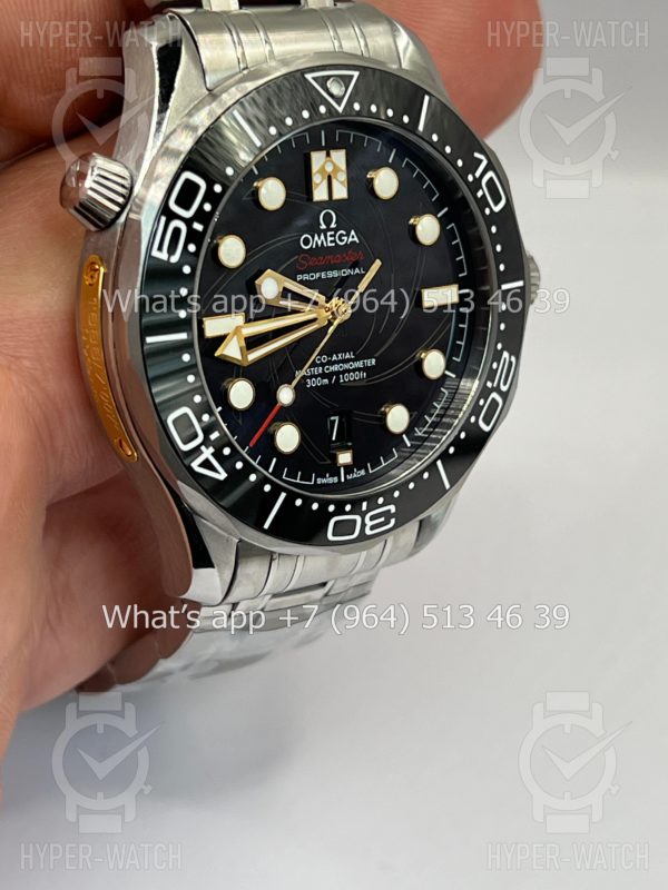 Фото 9 - Omega Seamaster Diver 300M 210.22.42.20.01.004 James Bond