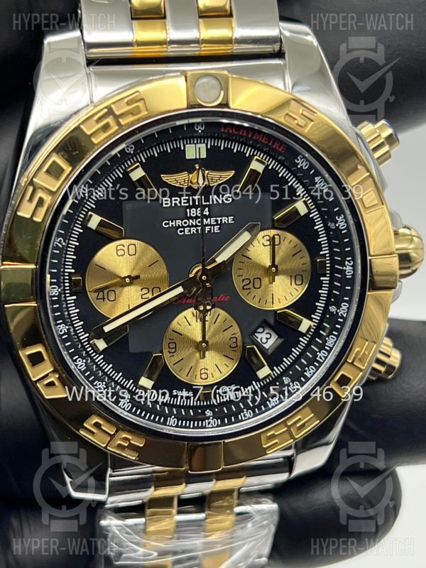 Фото 2 - Breitling Chronomat 44 CB0110121B1