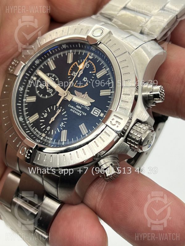 Фото 4 - Breitling Avenger A13317101B1A1