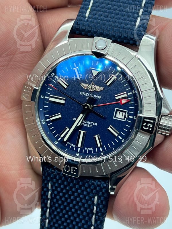 Фото 5 - Breitling Avenger A17318101C1X1