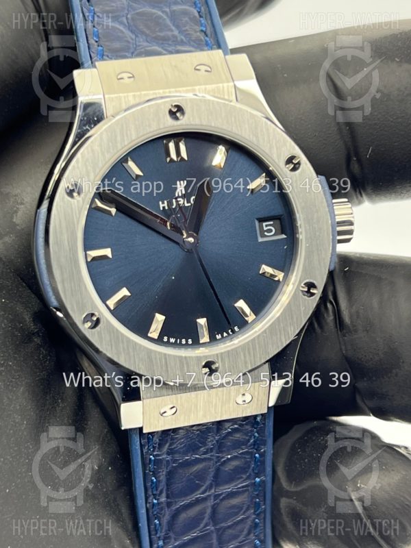 Фото 5 - Hublot Classic Fusion 33mm 581.NX.7170.RX