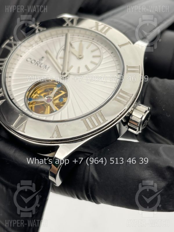 Фото 8 - Corum Romulus 41mm Art 4396