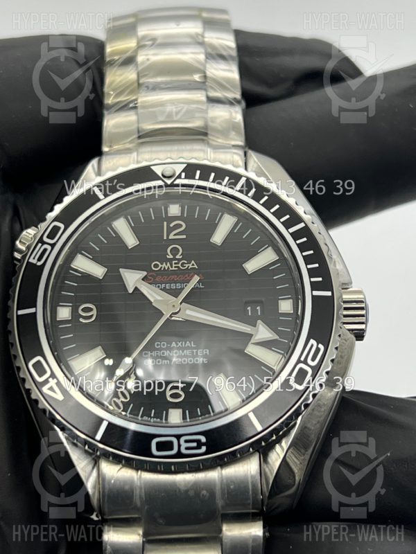 Фото 9 - Omega Seamaster Planet Ocean 600M Bond 007 Art 4897