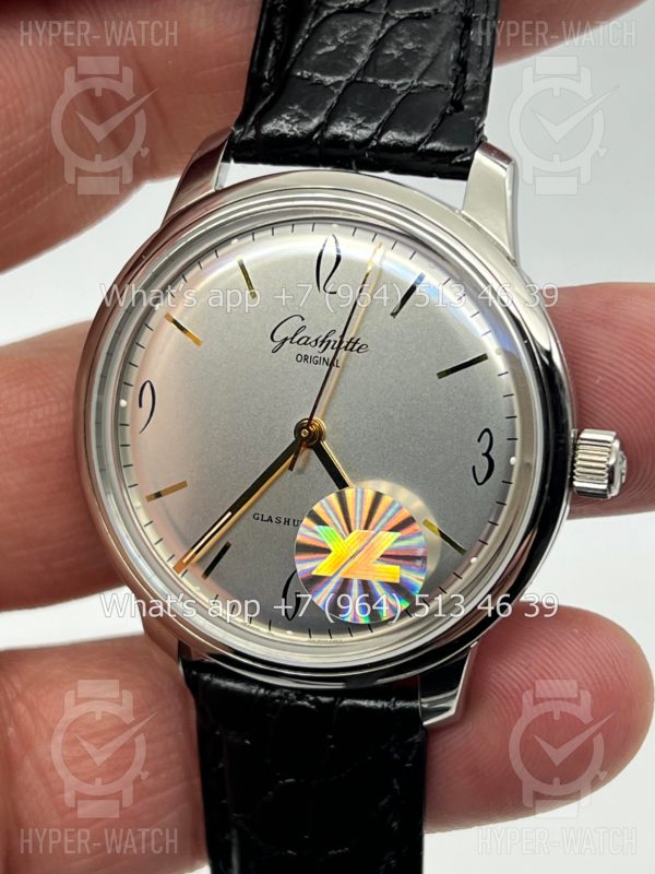 Фото 6 - Glashutte Original Senator Sixties 1-39-52-01-02-04