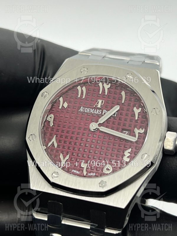 Фото 4 - Audemars Piguet Royal Oak 33mm 67651BC.ZZ.1261BC