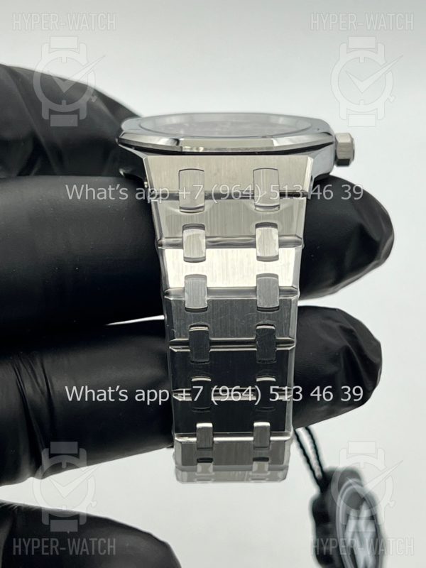 Фото 8 - Audemars Piguet Royal Oak 33mm 67651BC.ZZ.1261BC