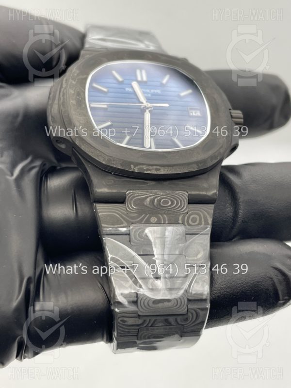 Фото 9 - Patek Philippe Nautilus 40mm 5711 DiW Carbon "BLUE GRAIL"