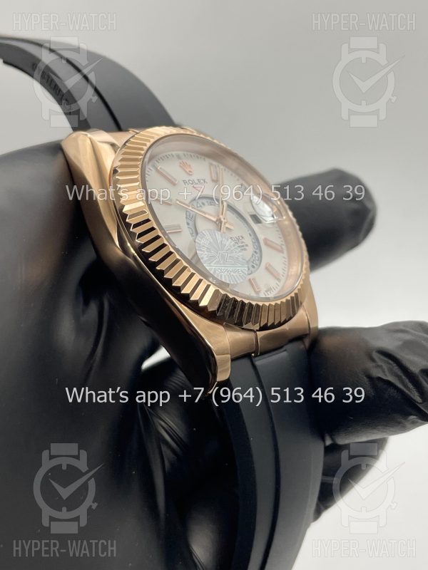 Фото 8 - Rolex Sky-Dweller 42mm Art 5572