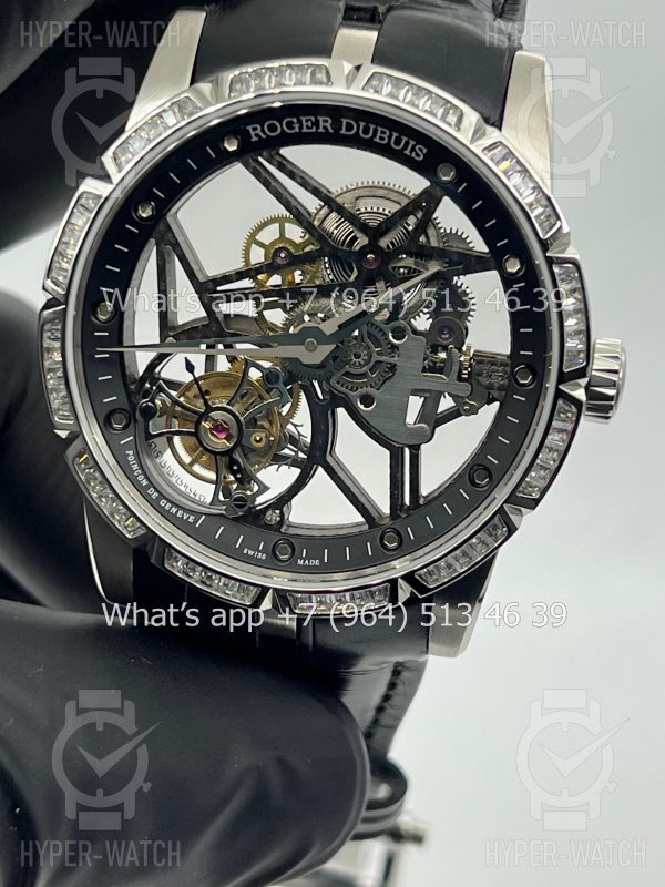 Фото 2 - Roger Dubuis Excalibur 45mm Flying Tourbillon RDDBEX039