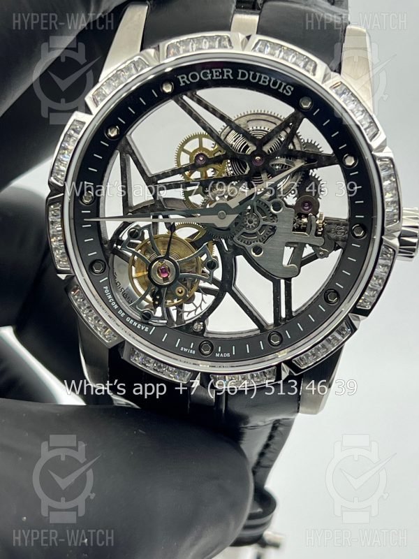 Фото 7 - Roger Dubuis Excalibur 45mm Flying Tourbillon RDDBEX039