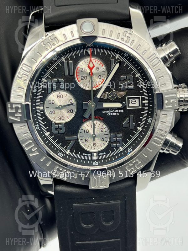 Фото 2 - Breitling Avenger A13381111B2S2