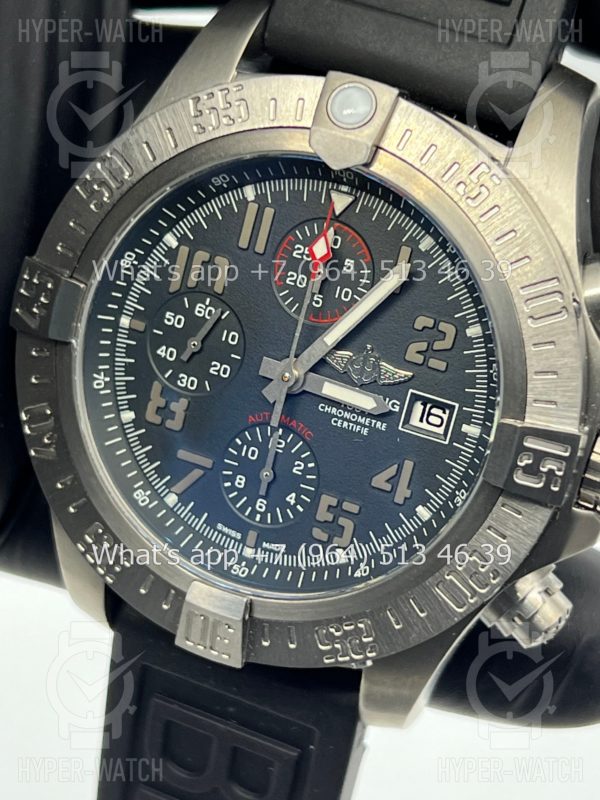 Фото 5 - Breitling Avenger II 43mm A1337111BC28155S