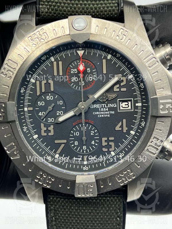 Фото 6 - Breitling Avenger Bandit 45mm E13383101