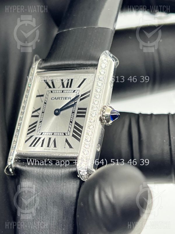 Фото 5 - Cartier Tank 25,5mm W4TA0017 Silver Dial