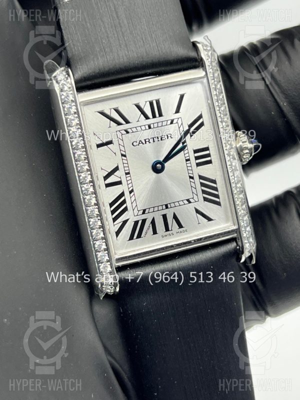 Фото 7 - Cartier Tank 25,5mm W4TA0017 Silver Dial