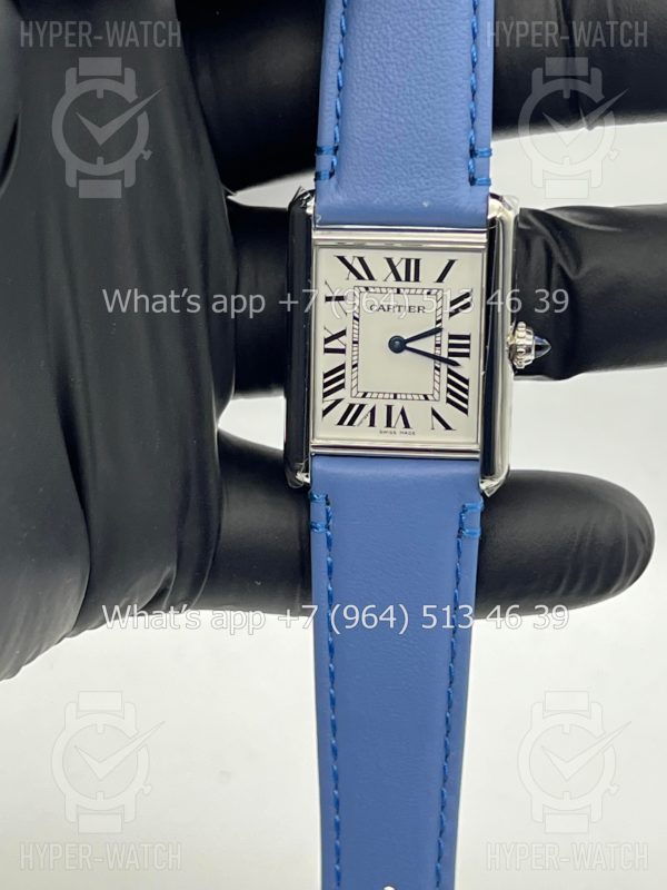 Фото 9 - Cartier Tank 25,5mm WSTA0062