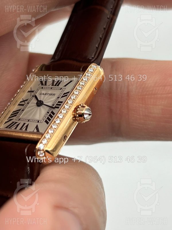 Фото 6 - Cartier Tank 22,5mm Diamond