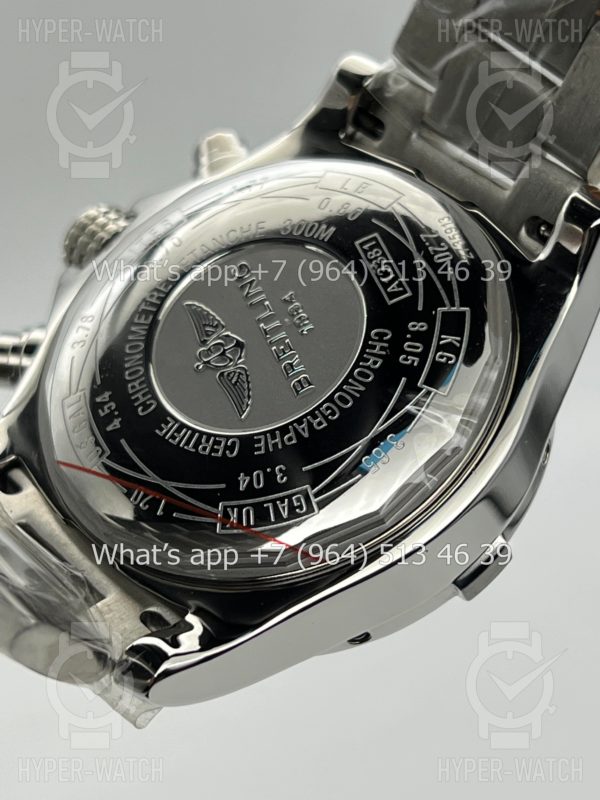 Фото 23 - Breitling Avenger II 43mm A13381111C1A1