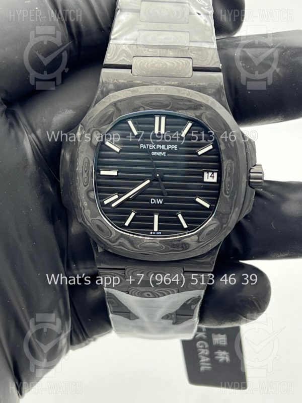 Фото 9 - Patek Philippe Nautilus 40mm 5711 DiW Carbon