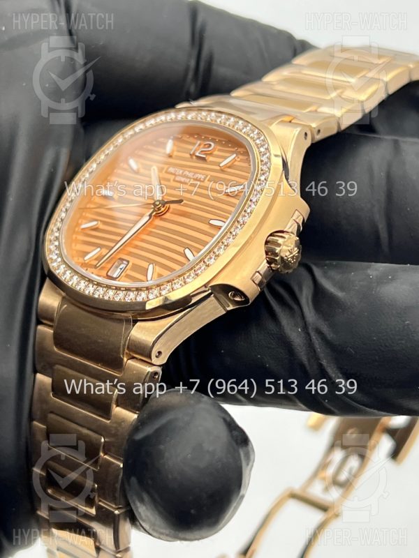 Фото 9 - Patek Philippe Nautilus 35mm 7118/1200R-010 Steel