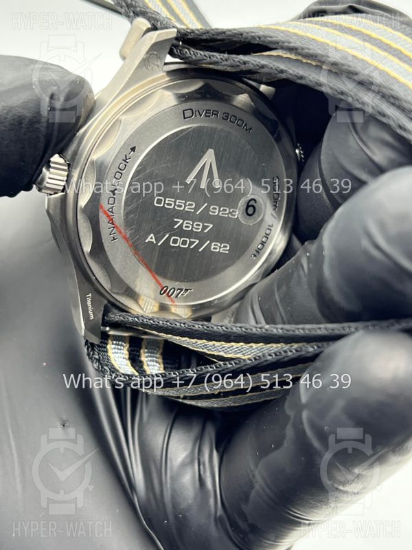 Фото 14 - Omega Seamaster Diver 300M 210.92.42.20.01.001 James Bond