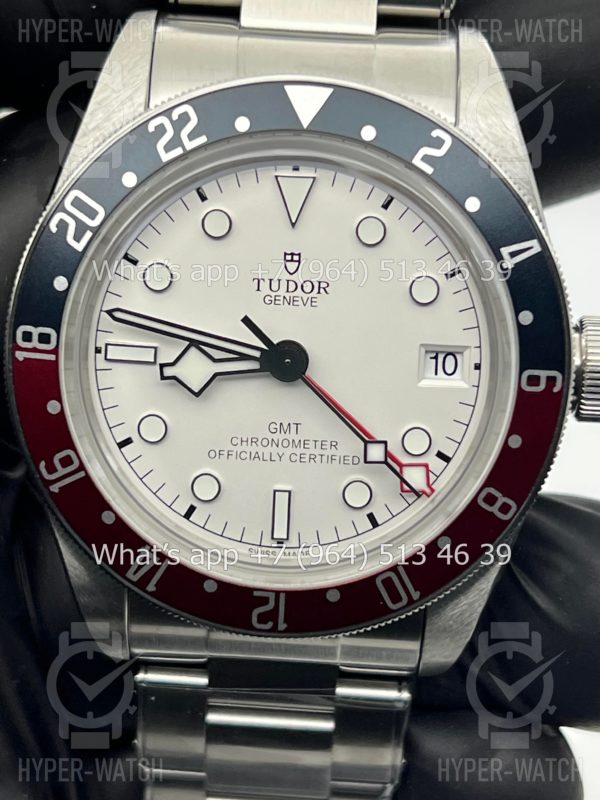 Фото 5 - Tudor Black Bay GMT m79830rb-0010