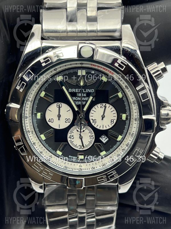 Фото 2 - Breitling Chronomat 44 Black Art 6805