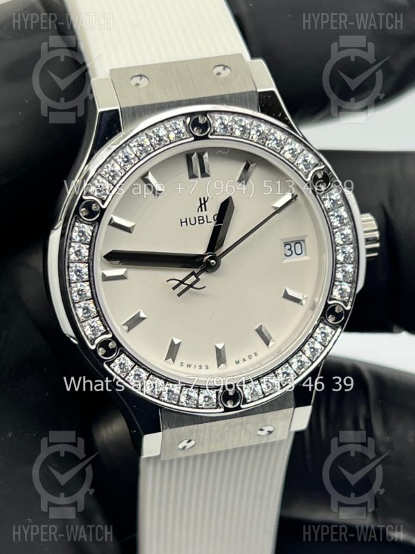 Фото 3 - Hublot Classic Fusion 33mm 581.NE.2010.LR.1204 Diamond