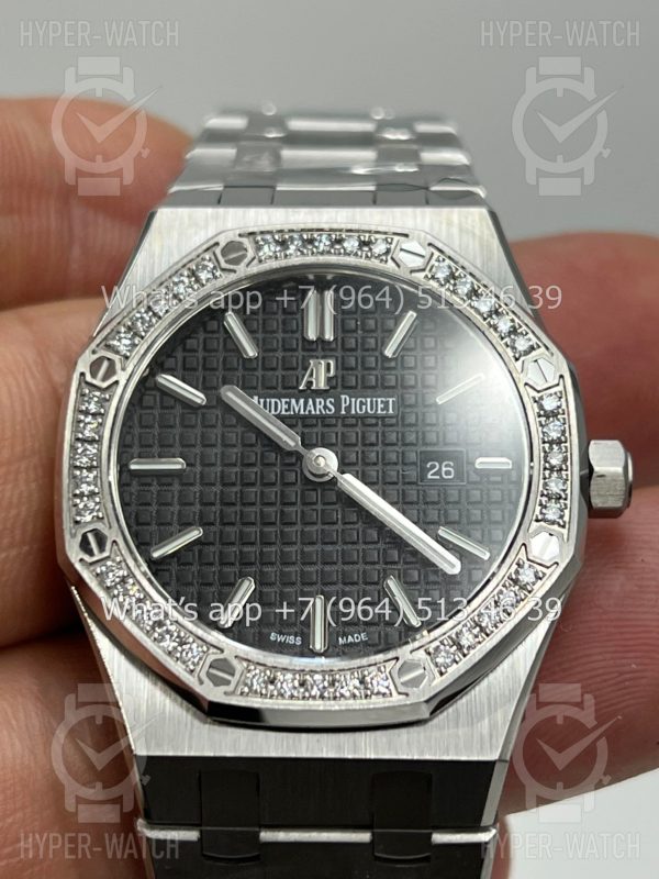 Фото 4 - Audemars Piguet Royal Oak 33mm 67651ST.ZZ.D002CR.01 Diamond