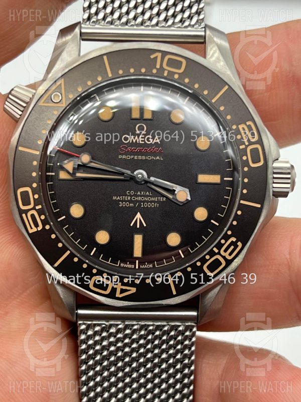 Фото 5 - Omega Seamaster Diver 300M 210.90.42.20.01.001 James Bond Titanium