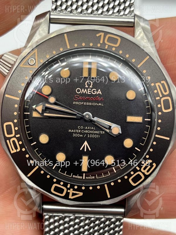 Фото 6 - Omega Seamaster Diver 300M 210.90.42.20.01.001 James Bond Titanium